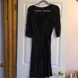 Black and dark grey leaf pattern wrap dress